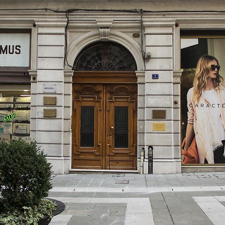 Peggy Bed & Breakfast Trieste Bagian luar foto