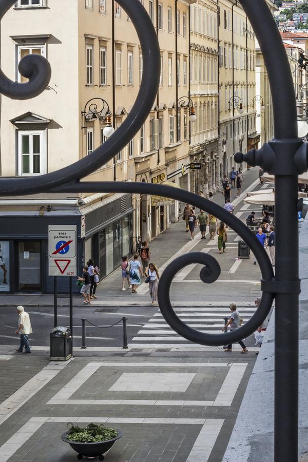Peggy Bed & Breakfast Trieste Bagian luar foto